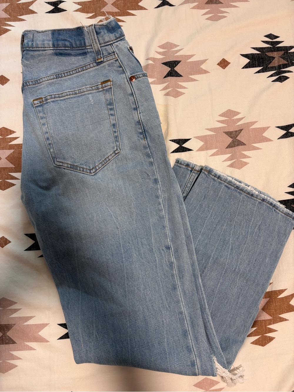 Abercrombie Distressed Ankle Straight Jeans
